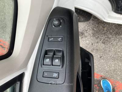 Peugeot Boxer 335 L2H2 2.0 BlueHDi 160cv Bianco usata Fornovo di Taro