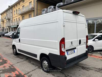 Peugeot Boxer 335 L2H2 2.0 BlueHDi 160cv Bianco usata Fornovo di Taro