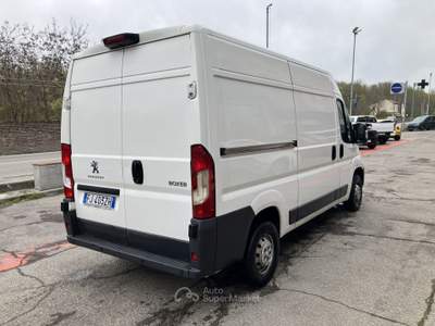 Peugeot Boxer 335 L2H2 2.0 BlueHDi 160cv Bianco usata Fornovo di Taro