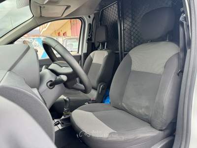 Dacia Dokker 1.5 dCi 8V 75CV Start&Stop Furgone Bianco usata San Giuseppe Vesuviano