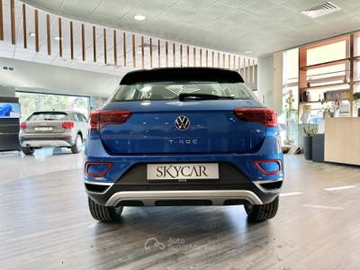 Volkswagen T-Roc 2.0 TDI SCR 150 CV DSG Advanced Full led Blu/Azzurro usata Foligno