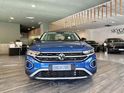 Volkswagen T-Roc 2.0 TDI SCR 150 CV DSG Advanced Full led Blu/Azzurro usata Foligno