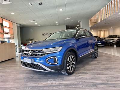 Volkswagen T-Roc 2.0 TDI SCR 150 CV DSG Advanced Full led Blu/Azzurro usata Foligno