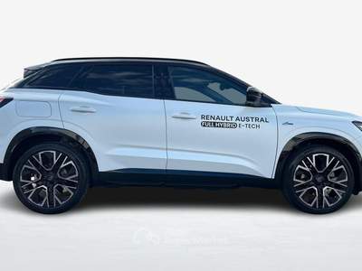 Renault Austral esprit Alpine MY25 full hybrid E-Tech 200 Bianco usata Albignasego