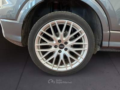 Audi Q2 I 2021 35 2.0 tdi S line edition s-tronic Grigio usata Torino