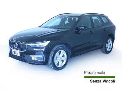 Volvo XC60 B4 D AWD automatico Momentum Park Assist Camera/Fari LED/Cerchi lega 18" Nero usata Feltre