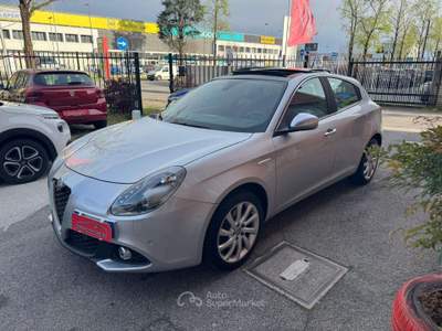 Alfa Romeo Giulietta 2.0 jtdm Super 175cv tct Grigio usata Cernusco sul Naviglio