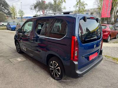 Citroen Berlingo 1.2 puretech 110cv Shine Blu/Azzurro usata Cernusco sul Naviglio
