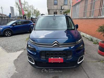 Citroen Berlingo 1.2 puretech 110cv Shine Blu/Azzurro usata Cernusco sul Naviglio