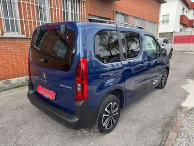 Citroen Berlingo 1.2 puretech 110cv Shine Blu/Azzurro usata Cernusco sul Naviglio