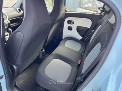 Renault Twingo 1.0 sce Zen (live) 69cv E6 Blu/Azzurro usata Roma