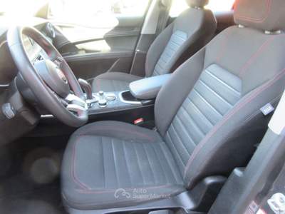 Alfa Romeo Stelvio Stelvio 2020 2.2 t Business Q4 190cv auto Grigio usata Medolla