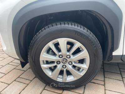 Toyota Yaris Cross 1.5h Active fwd 116cv e-cvt Bianco usata Sarego