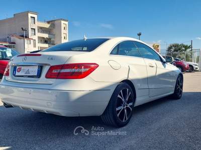 Mercedes-Benz Classe E E 220 CDI Coupé BlueEFFICIENCY Bianco usata San Giuseppe Vesuviano
