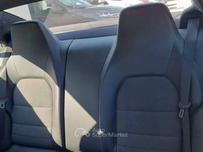 Mercedes-Benz Classe E E 220 CDI Coupé BlueEFFICIENCY Bianco usata San Giuseppe Vesuviano