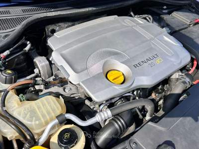 Renault Laguna SporTour 2.0 dci 4Control 150cv *Automatica* Grigio usata Inzago