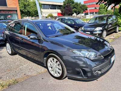 Renault Laguna SporTour 2.0 dci 4Control 150cv *Automatica* Grigio usata Inzago