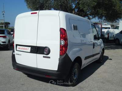 Fiat Doblò Doblo Coibentato 1.3 MJT S&S Easy Bianco usata Qualiano
