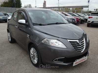 Lancia Ypsilon 16V 95 CV 5 porte S&S Gold Grigio usata Qualiano