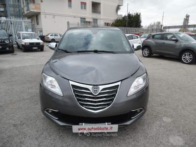 Lancia Ypsilon 16V 95 CV 5 porte S&S Gold Grigio usata Qualiano