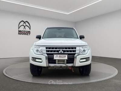 Mitsubishi Pajero 3.2 100th Auto Bianco usata Roma
