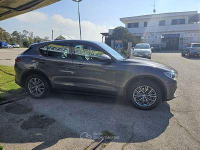 Alfa Romeo Stelvio 2.2 T.diesel 210 CV AT8 Q4 Bus. Grigio usata Pomezia