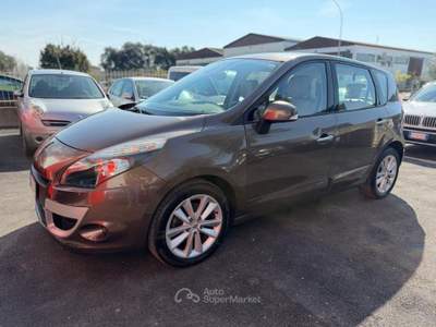 Renault Scénic 1.5 dCi 110CV Luxe Grigio usata Follonica