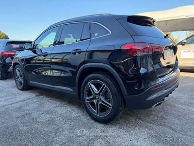 Mercedes-Benz GLA GLA 180 d Automatic Premium Nero usata Mesagne
