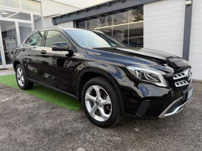 Mercedes-Benz GLA GLA 200 d Automatic Premium Nero usata Mesagne