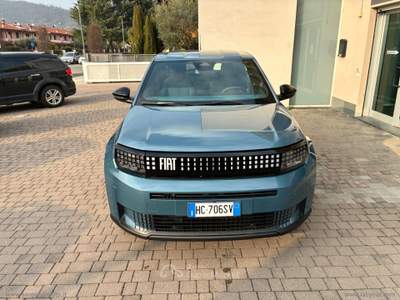 Fiat Grande Panda Grande Panda 1.2 S&S Hybrid Icon Blu/Azzurro usata San Paolo d'Argon