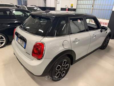 MINI 1.5 Cooper D Hype 5 1.5 Cooper Boost 5 porte Bianco usata Torino