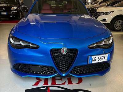 Alfa Romeo Giulia AT8 AWD Q Blu/Azzurro usata Torino Alfa Romeo Giulia AT8 AWD Q Blu/Azzurro usata Torino