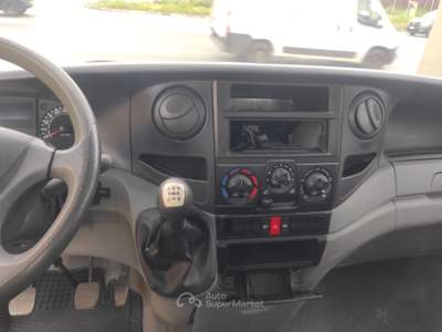 Iveco Daily C25C 29L12 2.3 115CV PATENTE B Bianco usata Prato