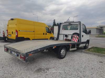Iveco Daily C25C 29L12 2.3 115CV PATENTE B Bianco usata Prato