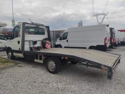Iveco Daily C25C 29L12 2.3 115CV PATENTE B Bianco usata Prato