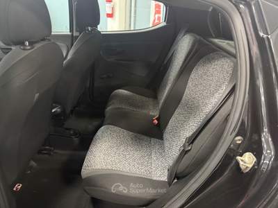 Lancia Ypsilon Hybrid UnYca 69CV Ok Neopatentati Nero usata Prato