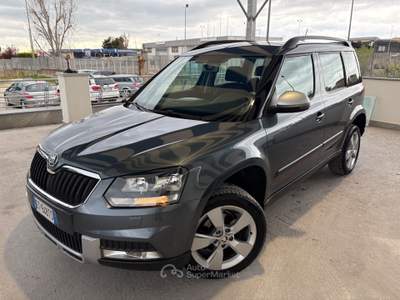 Skoda Yeti Outdoor 2.0 TDI CR 110 CV 4x4 Elegance Grigio usata ALTAMURA