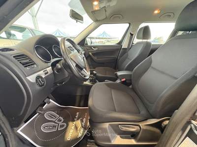 Skoda Yeti Outdoor 2.0 TDI CR 110 CV 4x4 Elegance Grigio usata ALTAMURA