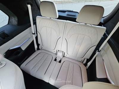BMW X7 xDrive30d INDIVIDUAL COMPOSITION 6POSTI Nero usata Caresanablot