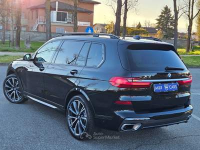 BMW X7 xDrive30d INDIVIDUAL COMPOSITION 6POSTI Nero usata Caresanablot