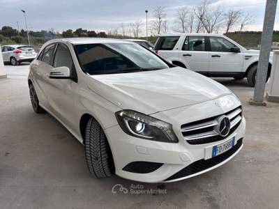 Mercedes-Benz Classe A A 180 d Automatic Executive Bianco usata ALTAMURA