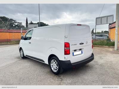 Opel Vivaro VIVARO ENJOY PM 3 POSTI 1.5D 120CV Bianco usata Bari