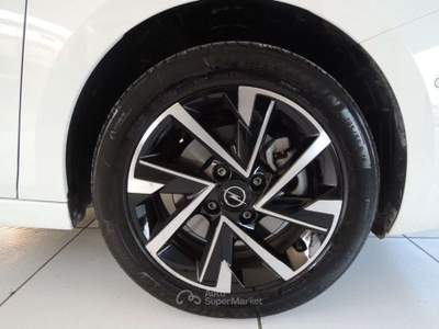Opel Corsa 1.2 100 CV aut. GS Bianco usata Venezia