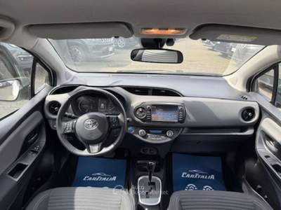 Toyota Yaris 1.5 Hybrid 5 porte Active Plus Bianco usata Sesto San Giovanni