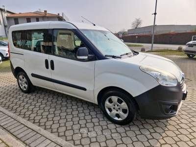Opel Combo Tour 1.6 CDTI 105cv Bianco usata Prevalle