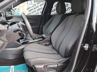 Peugeot 2008 2008 1.2 puretech Allure s&s 100cv Nero usata Casoria