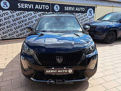 Peugeot 2008 2008 1.2 puretech Allure s&s 100cv Nero usata Casoria