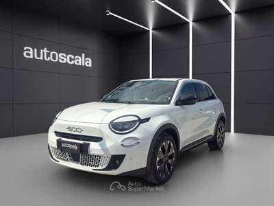 Fiat 600 Hybrid 100 CV DCT MHEV La Prima Bianco usata San Nicola la Strada