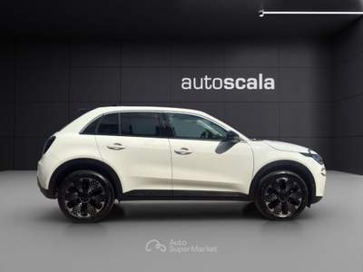 Fiat 600 Hybrid 100 CV DCT MHEV La Prima Bianco usata San Nicola la Strada