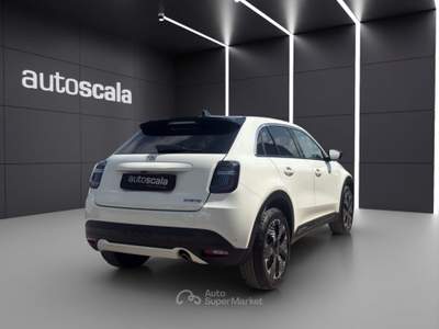 Fiat 600 Hybrid 100 CV DCT MHEV La Prima Bianco usata Napoli